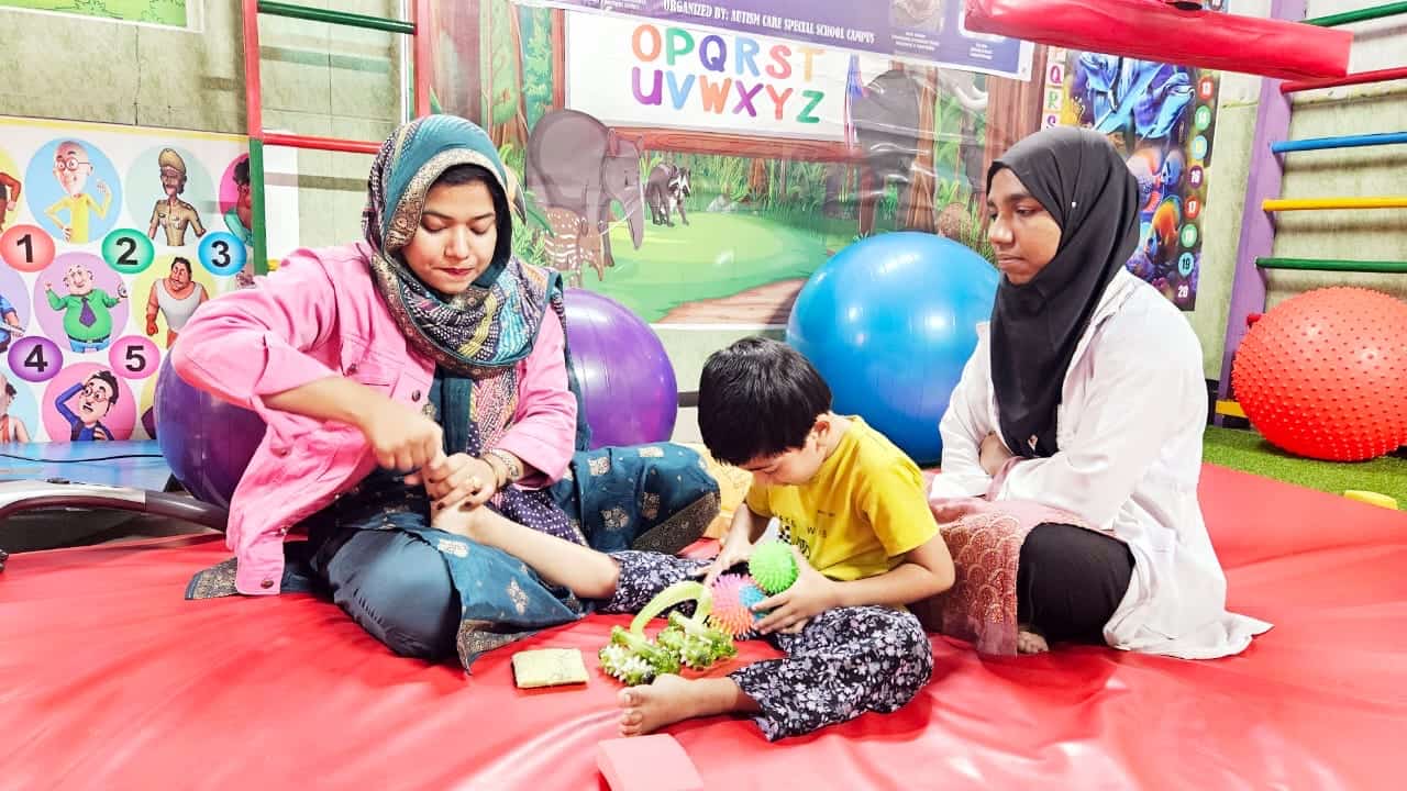 অকুপেশনাল থেরাপি (ওটি) session image 5